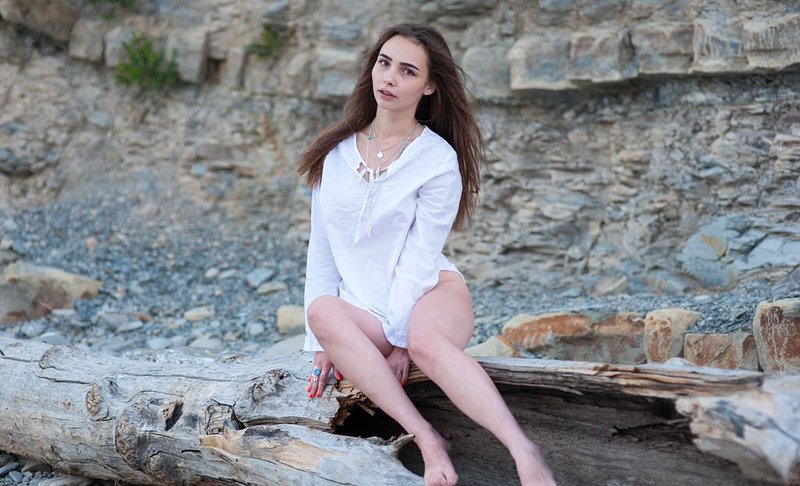 Юлия, 22 года, 0 размер груди